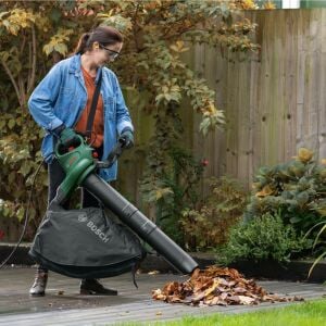 Bosch Universal GardenTidy 3000 Yaprak Toplama-Üfleme Makinesi 3 kW