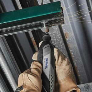 Dremel 8250-5 Akülü Kömürsüz Çok Amaçlı El Motoru, 5 Parça Aksesuarlı