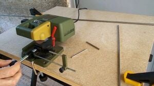 Proxxon 27150 KG 50 Gönye Kesme Testeresi