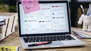 Edding 149 M Multi-Purpose Kalem Asetat Kalemi Kırmızı