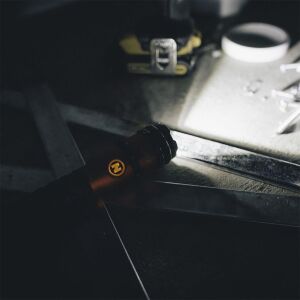 Nebo Master FL3000 Suya Darbeye Dayanıklı Şarjlı El Feneri 3000 lm