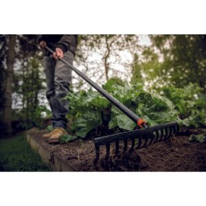 Fiskars 135715-1016036 Solid Toprak Tırmığı