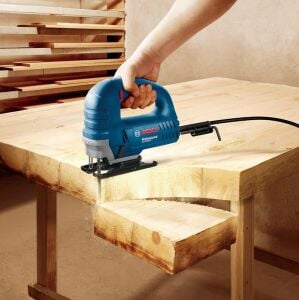 Bosch GST 8000 E Dekupaj Testeresi 710 Watt