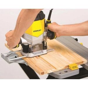 Stanley STRR1200 El Frezesi 1200 Watt 8 mm